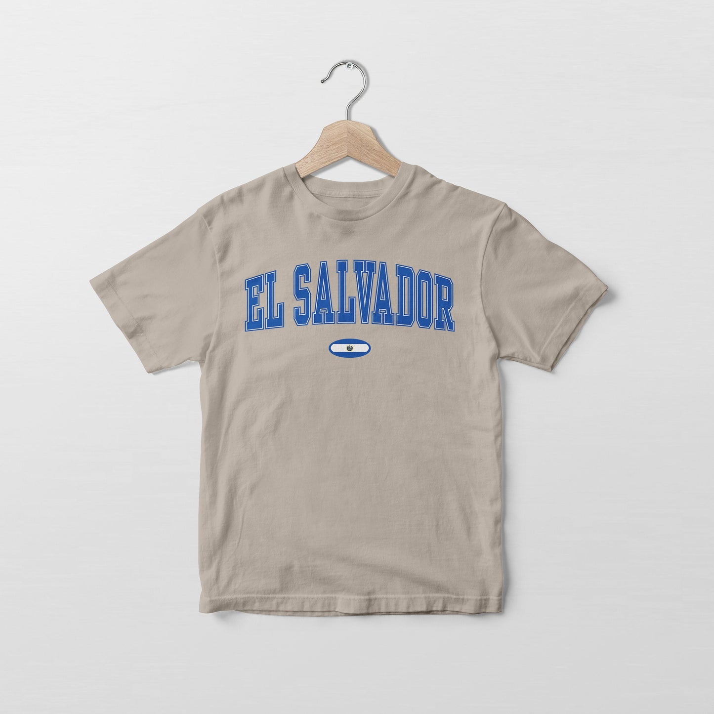 T-shirt avec le drapeau du Salvador